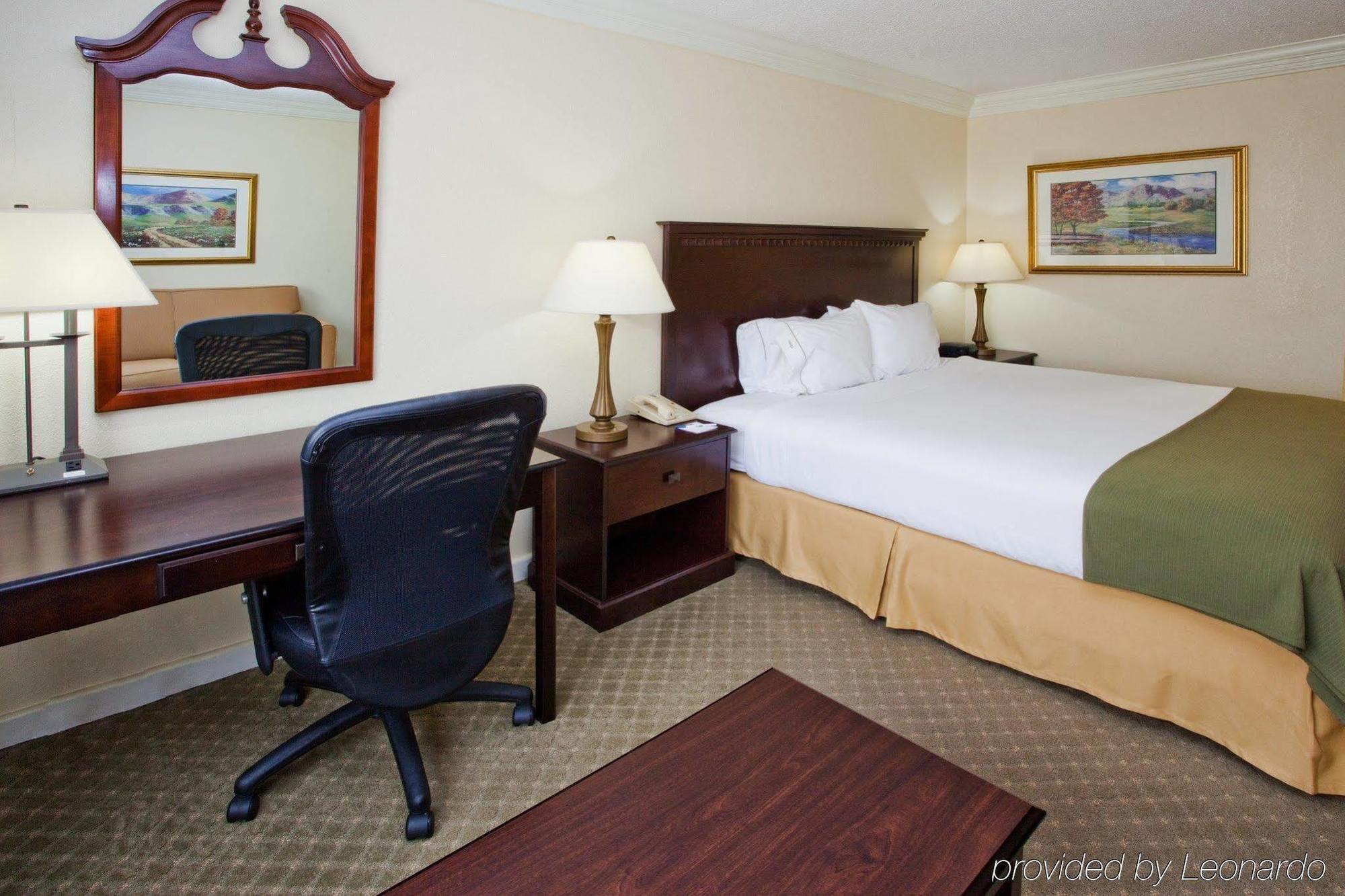 Holiday Inn Express Athens - University Area By Ihg Ngoại thất bức ảnh